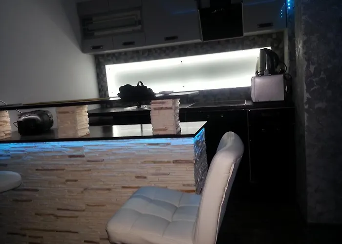 内翁公寓 * 格丁尼亚